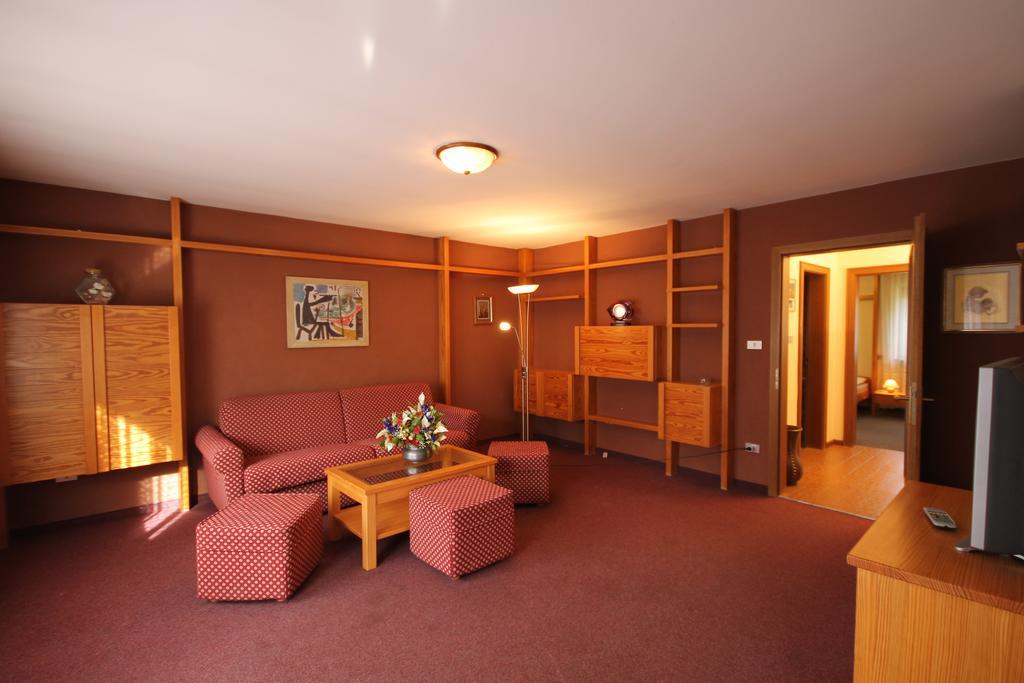 Residence Ben Ste Ortisei Pokoj fotografie